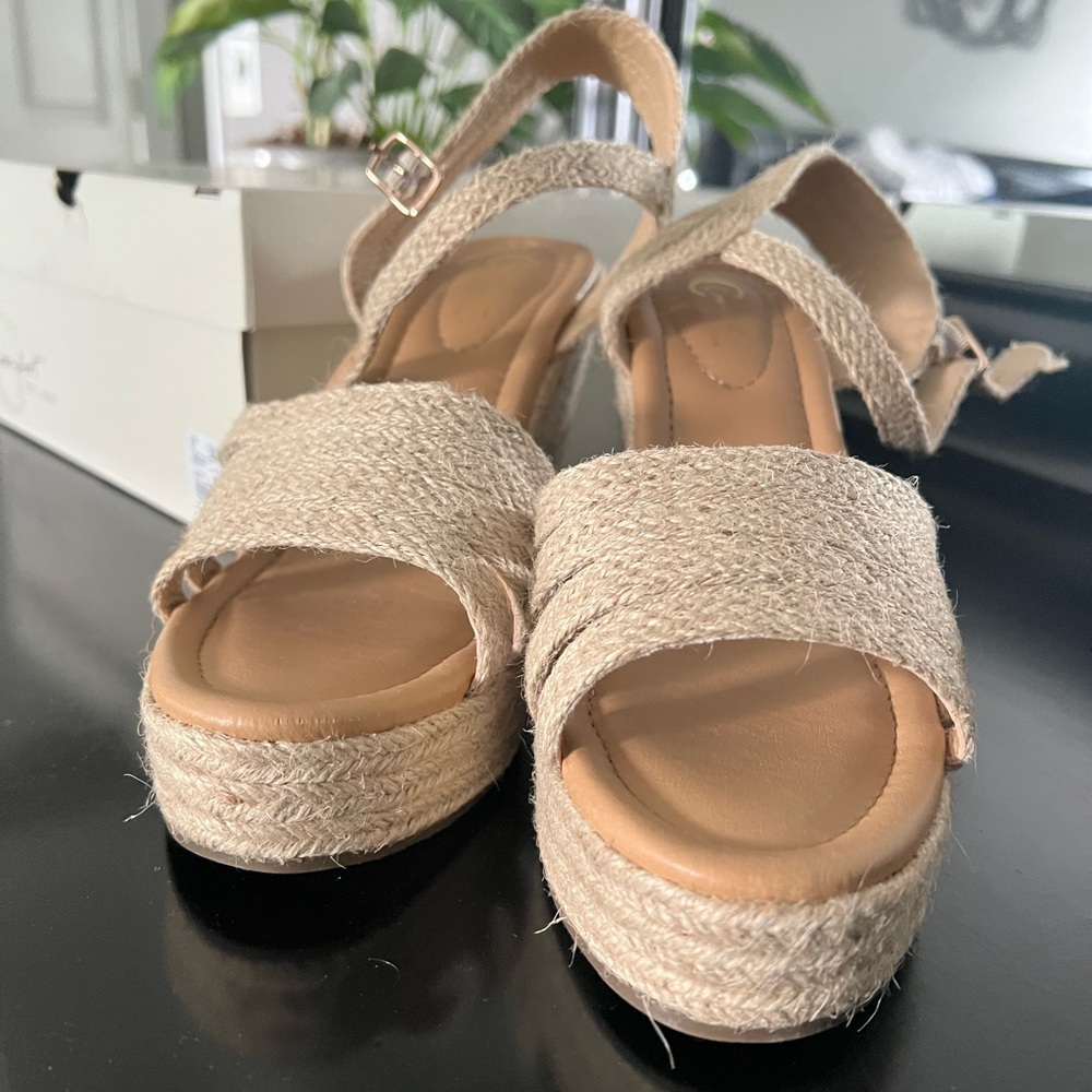 Cato Comfort Natural Size 8